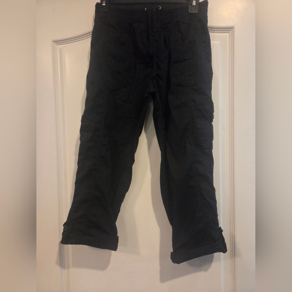 Women's Black Capri Pants